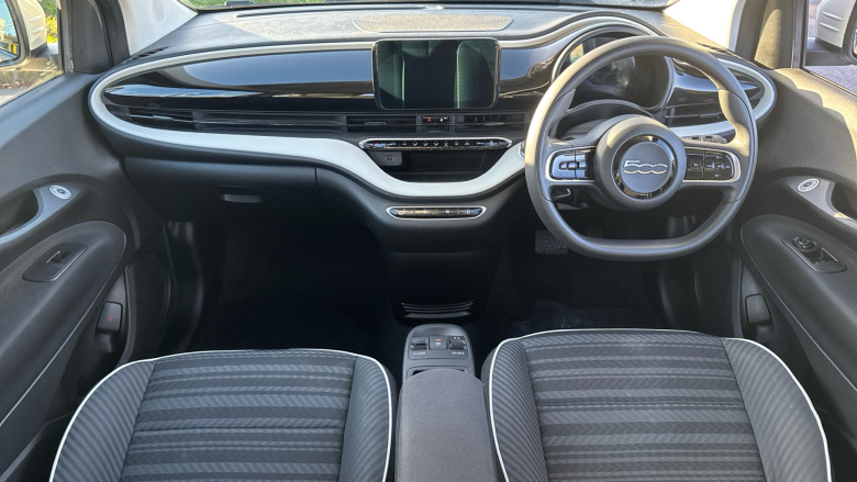 Fiat 500 87kW Passion 42kWh 3dr Auto Electric Hatchback